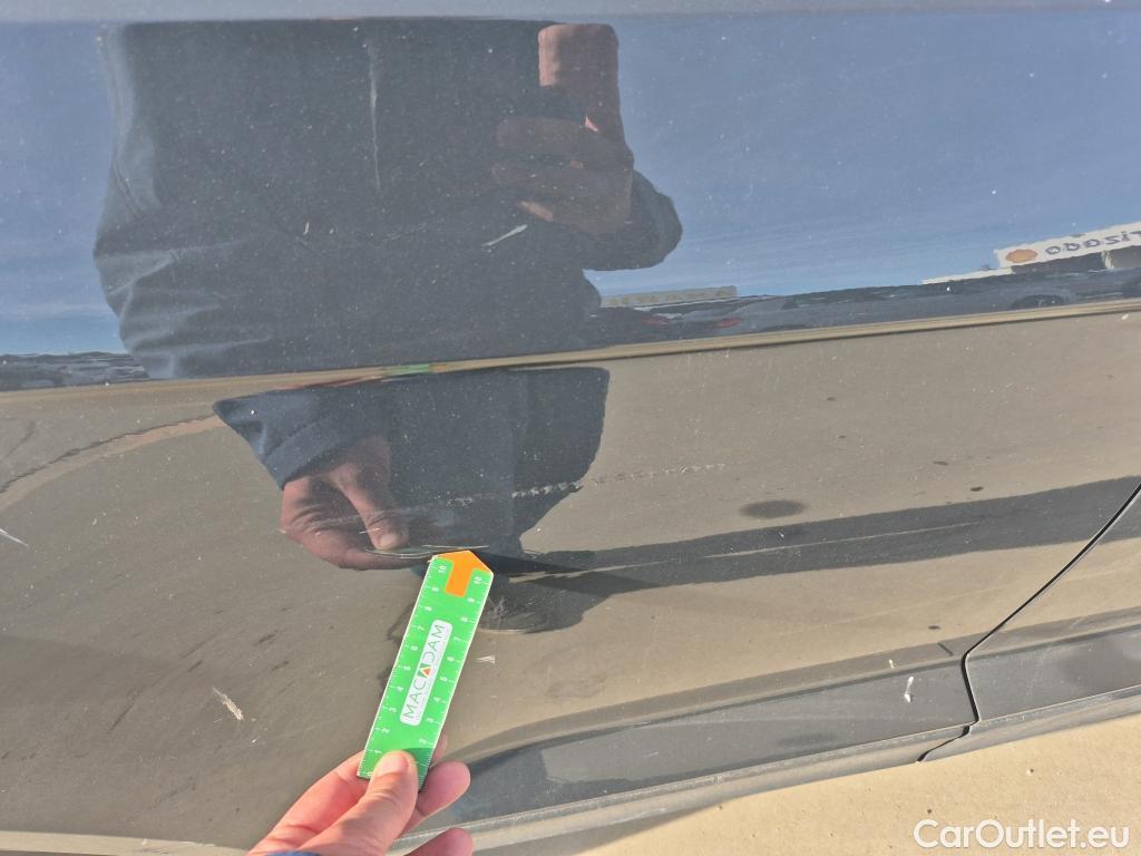  Volkswagen  T-ROC VOLKSWAGEN  / 2017 / 5P / todoterreno Edition 1.0 TSI 81kW (110CV) #13