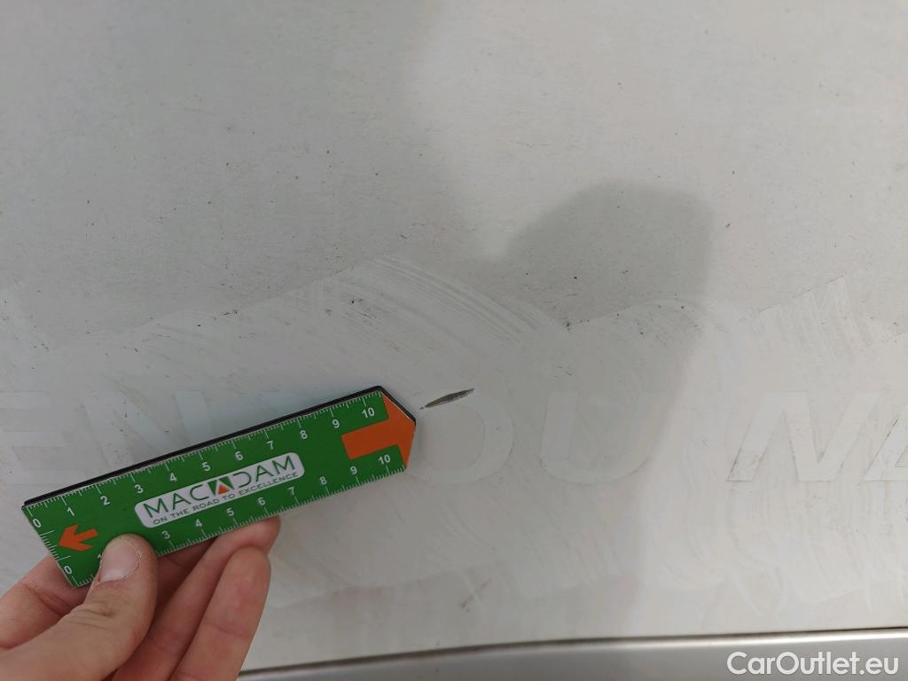  Peugeot  2008 PEUGEOT  / 2019 / 5P / todoterreno Allure BlueHDI 81kW (110CV) #16