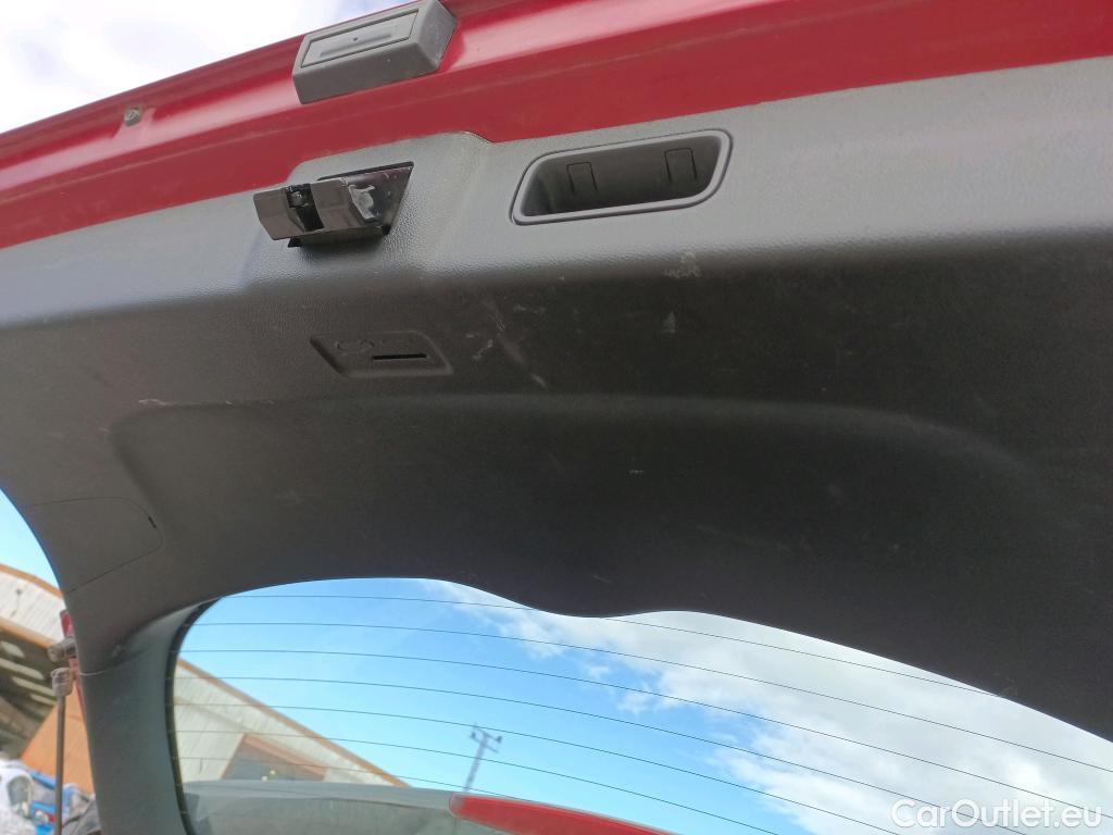  KIA  Niro KIA  / 2019 / 5P / crossover 1.6 GDi PHEV 104kW (141CV) Drive #11