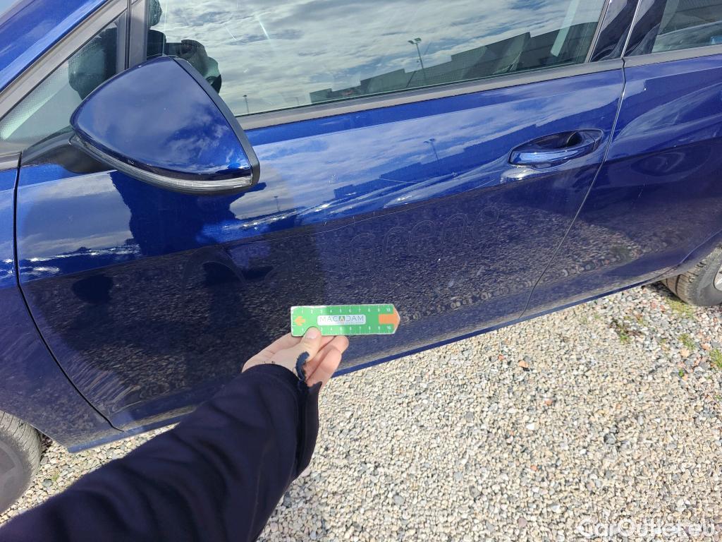  Volkswagen  Golf  VOLKSWAGEN / 2016 / 5P / berlina con portón Ready2Go 1.0 TSI 85kW (115CV) #18