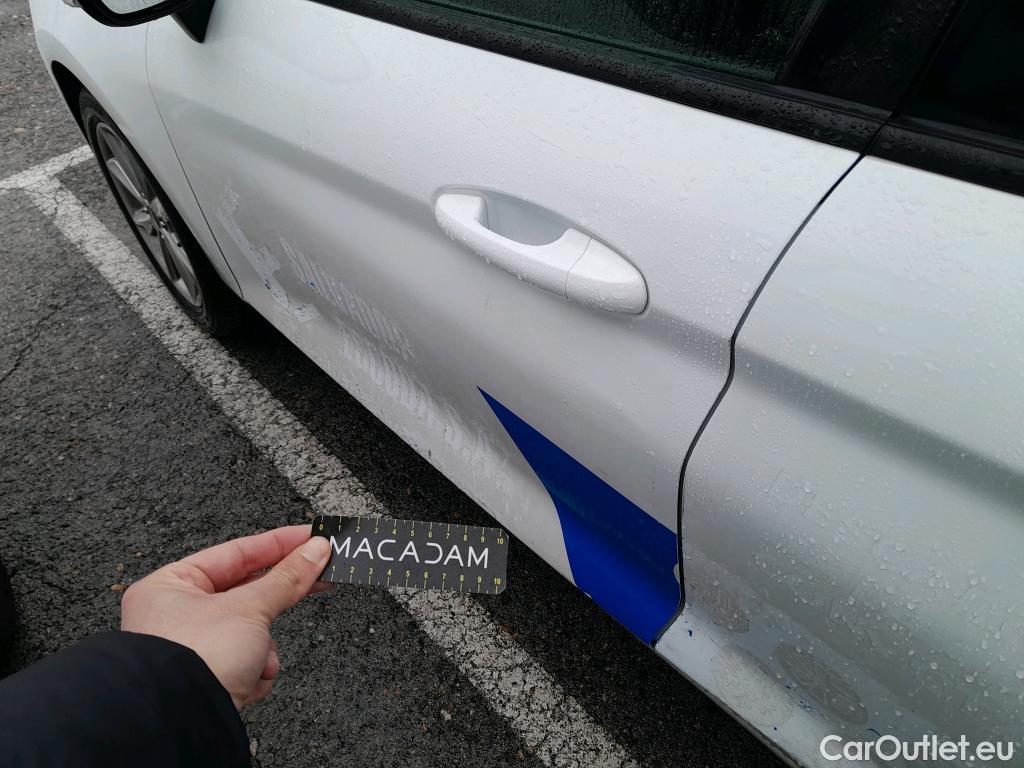  Ford  Fiesta FORD  / 2017 / 5P / berlina con portón 1.0 EcoBoost 70kW (95CV) Trend S/S 5p #8