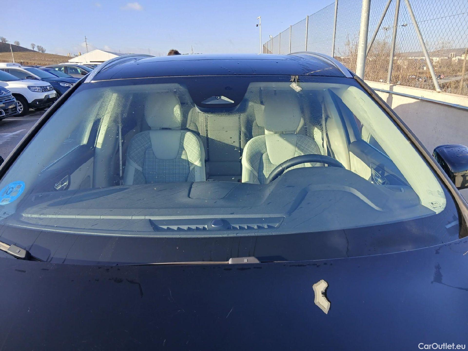  Volvo  XC60 VOLVO XC 60 2.0 T6 AWD Recharge Core Auto #2