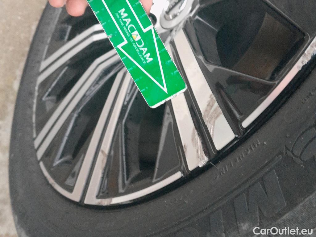  Volvo  XC90 VOLVO  / 2019 / 5P / todoterreno 2.0 T8 AWD Recharge Inscription Auto #7