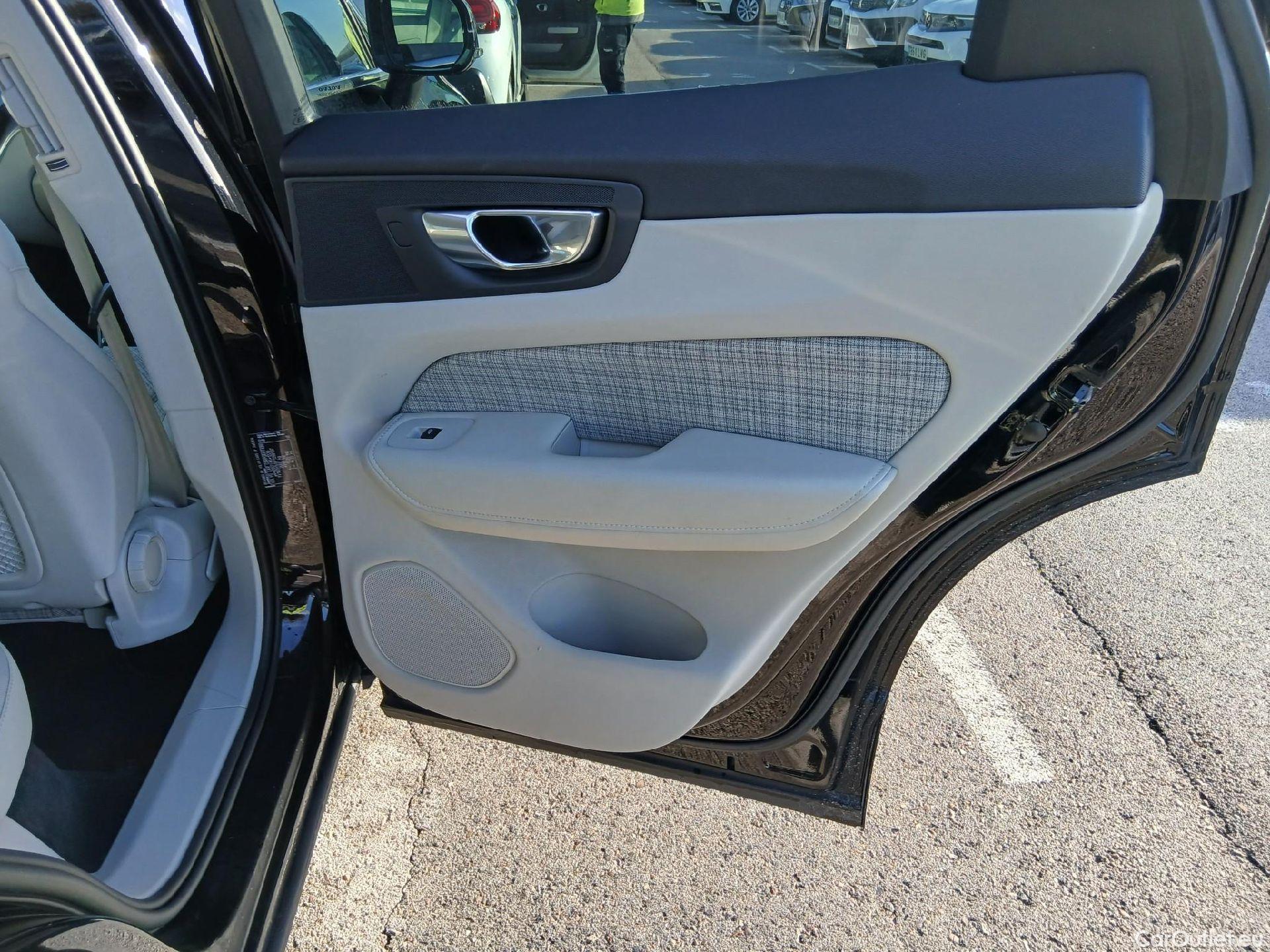  Volvo  XC60 VOLVO XC 60 2.0 T6 AWD Recharge Core Auto #46