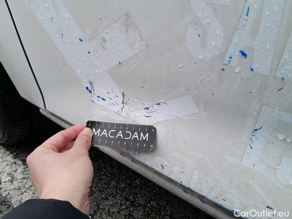  Ford  Fiesta FORD  / 2017 / 5P / berlina con portón 1.0 EcoBoost 70kW (95CV) Trend S/S 5p #9