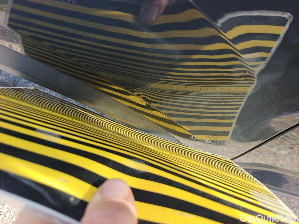  Volkswagen  T-ROC VOLKSWAGEN  / 2017 / 5P / todoterreno Advance 1.6 TDI 85kW (115CV) #8