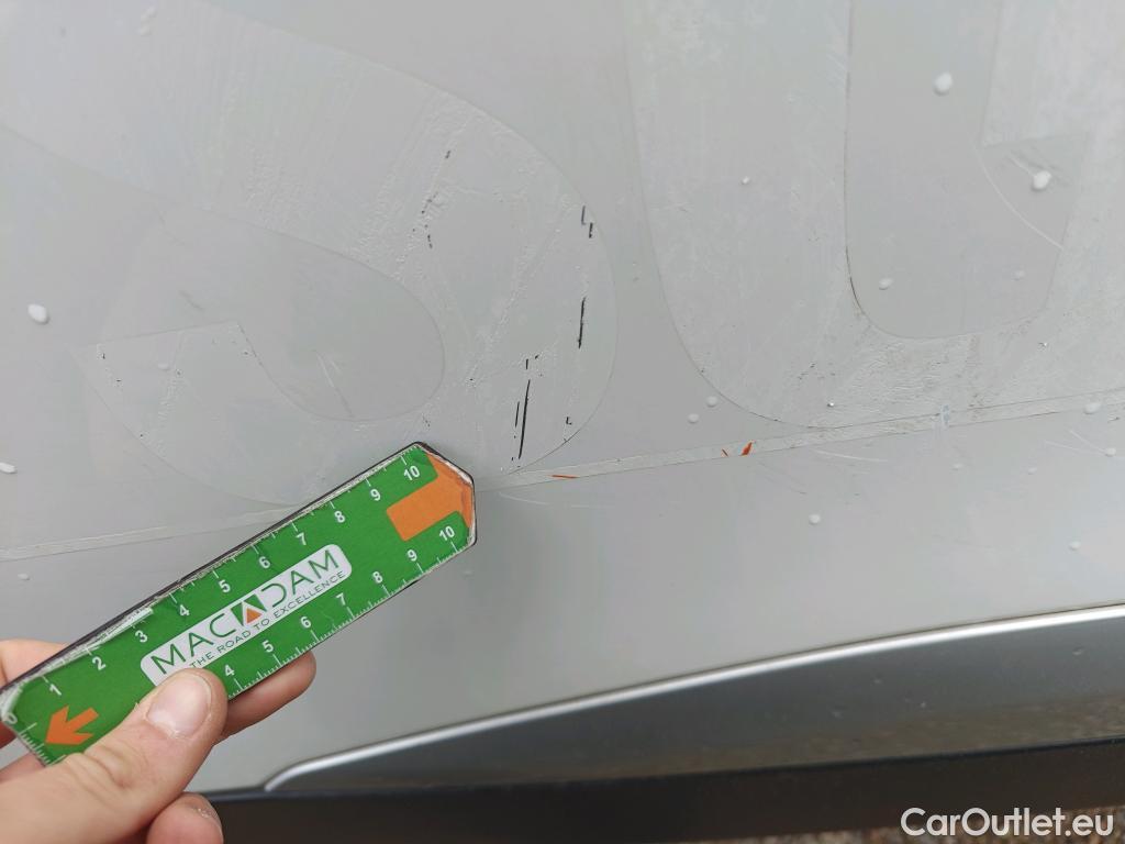  Peugeot  2008 PEUGEOT  / 2019 / 5P / todoterreno Allure BlueHDI 81kW (110CV) #28