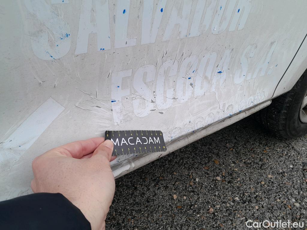  Ford  Fiesta FORD  / 2017 / 5P / berlina con portón 1.0 EcoBoost 70kW (95CV) Trend S/S 5p #11