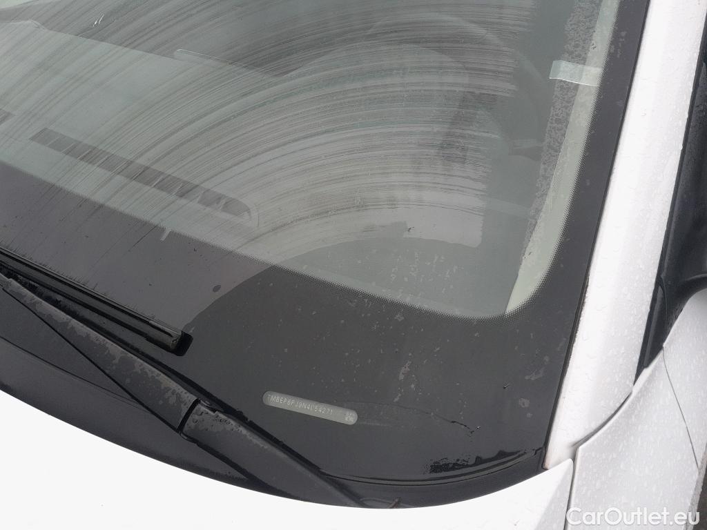  Skoda  Fabia SKODA  / 2021 / 5P / berlina con portón 1.0 TSI 70KW (95CV) Emotion (AC) #3