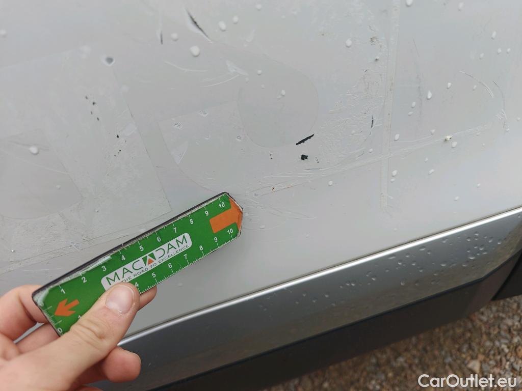  Peugeot  2008 PEUGEOT  / 2019 / 5P / todoterreno Allure BlueHDI 81kW (110CV) #27