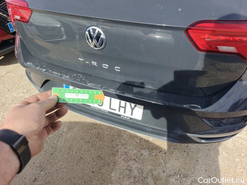  Volkswagen  T-ROC VOLKSWAGEN  / 2017 / 5P / todoterreno Advance 1.6 TDI 85kW (115CV) #17