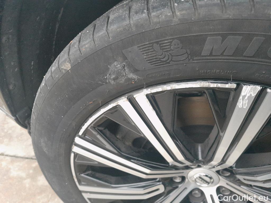  Volvo  XC90 VOLVO  / 2019 / 5P / todoterreno 2.0 T8 AWD Recharge Inscription Auto #3