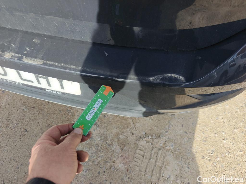  Volkswagen  T-ROC VOLKSWAGEN  / 2017 / 5P / todoterreno Advance 1.6 TDI 85kW (115CV) #21