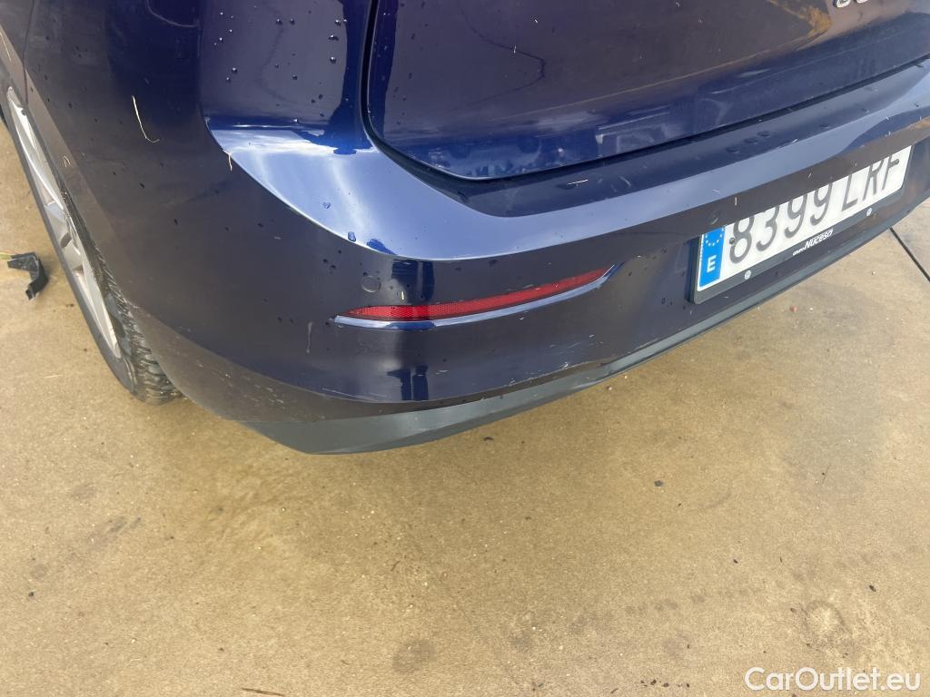  Volkswagen  Golf  VOLKSWAGEN / 2020 / 5P / berlina con portón Life 2.0 TDI 85kW (115CV) #22