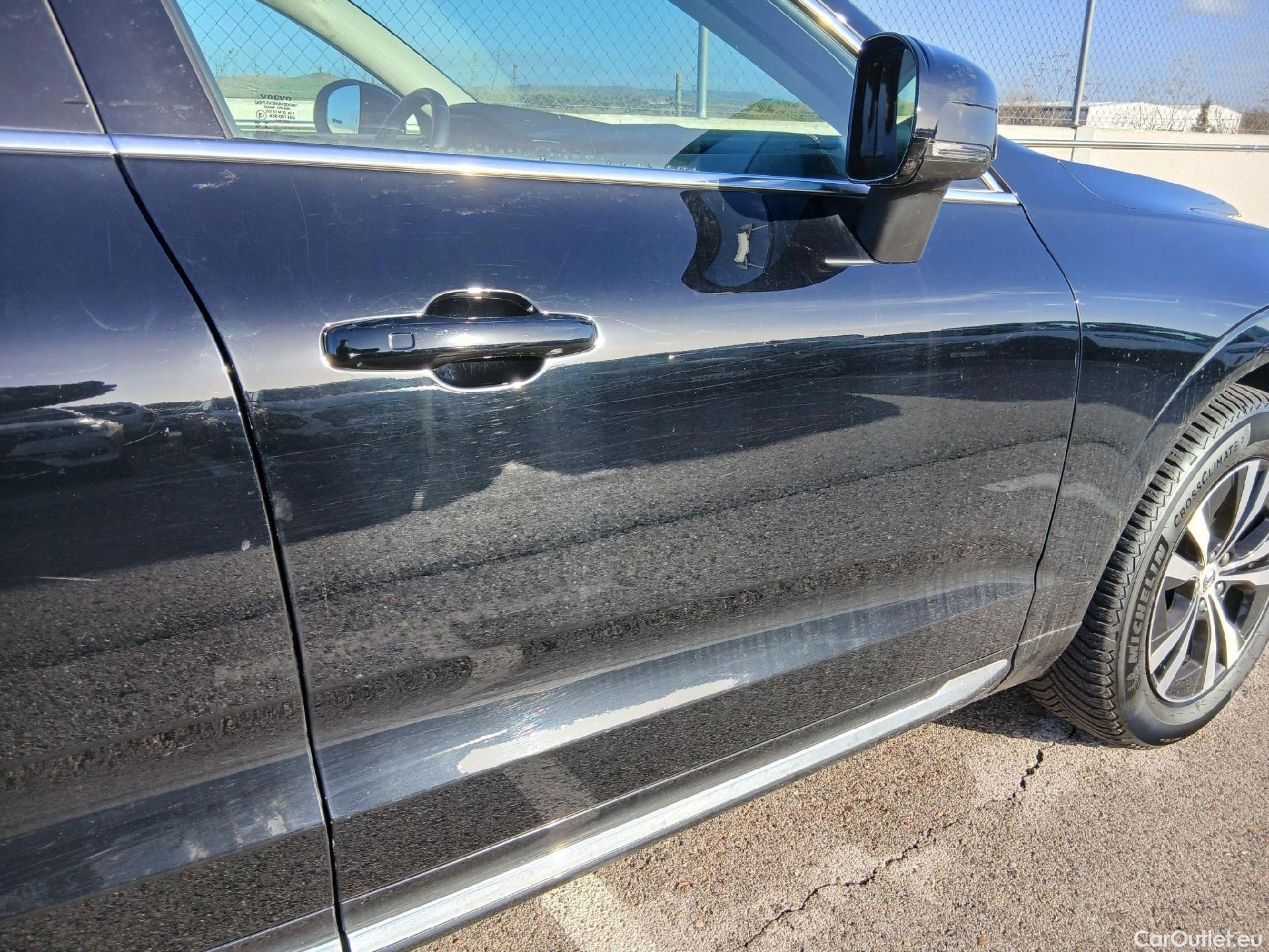  Volvo  XC60 VOLVO XC 60 2.0 T6 AWD Recharge Core Auto #40