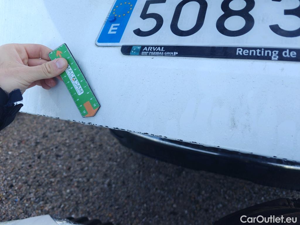  Peugeot  5008 PEUGEOT  / 2017 / 5P / todoterreno Allure 1.5L BlueHDi 96kW (130CV) S&S #21