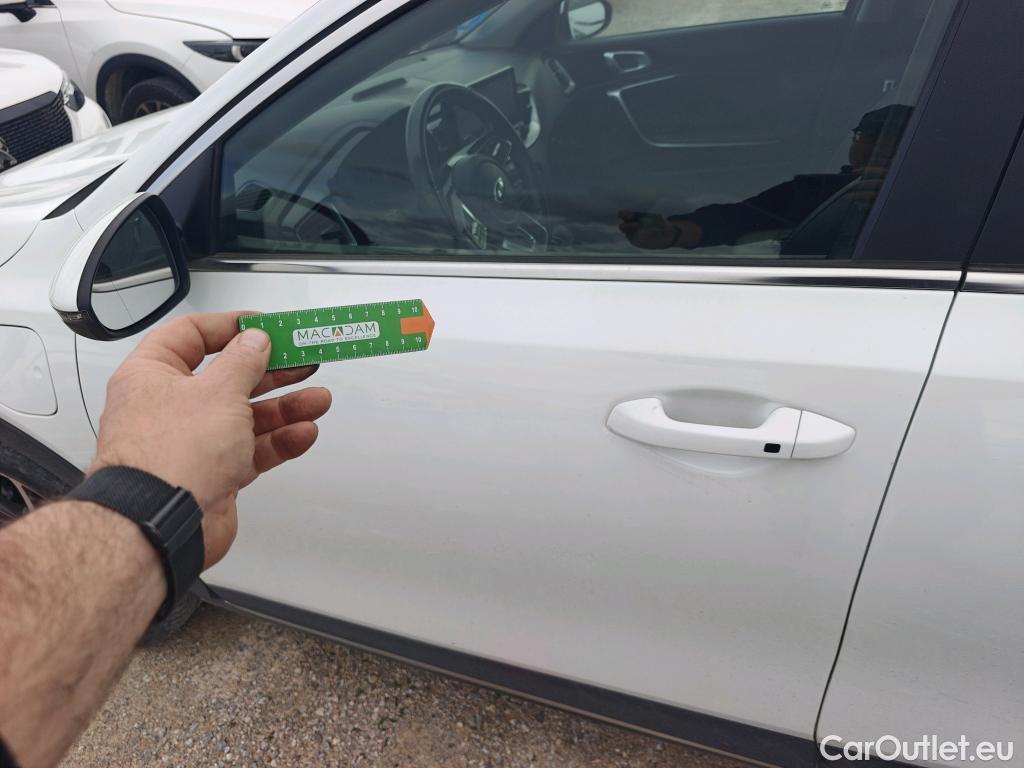  KIA  XCeed KIA  / 2019 / 5P / todoterreno 1.6 GDi PHEV 104kW (141CV) eTech #4