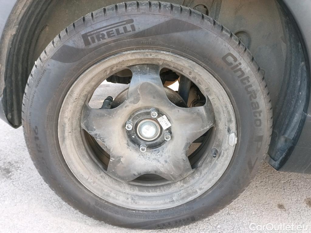  Citroen  C3 CITROEN  / 2020 / 5P / berlina con portón BlueHDi 75KW (100CV) S&S FEEL #23