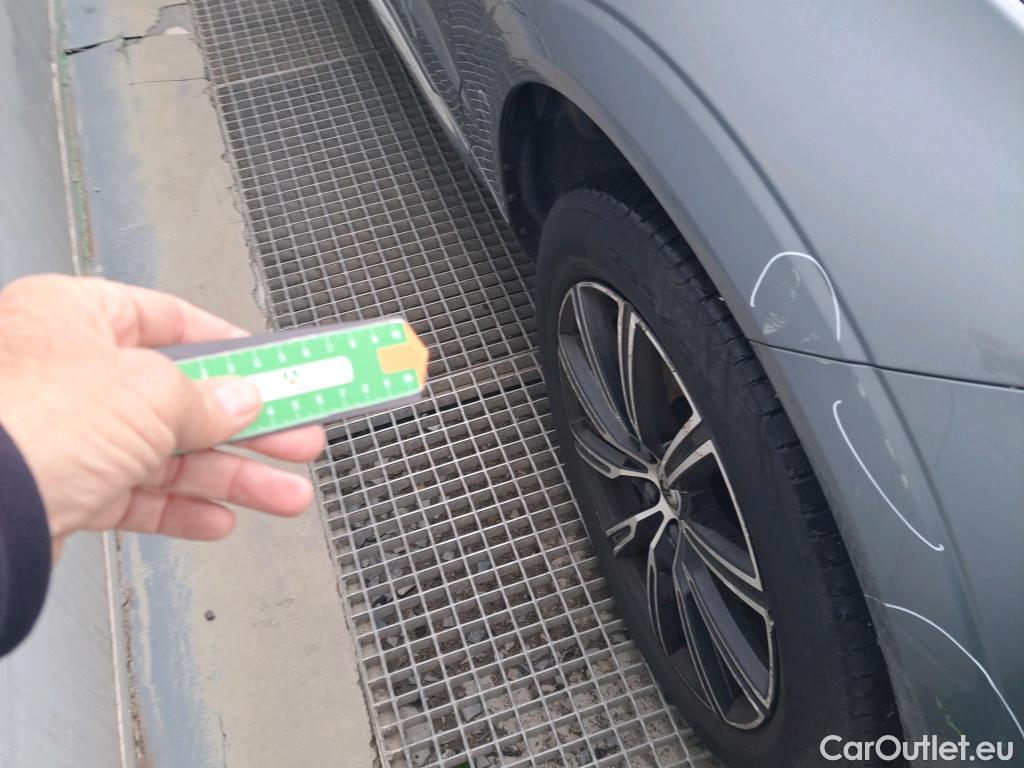  Volvo  XC60 VOLVO  / 2017 / 5P / todoterreno 2.0 T6 AWD Recharge Inscription Auto #24