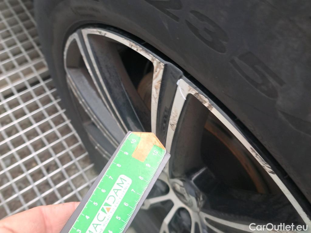  Volvo  XC60 VOLVO  / 2017 / 5P / todoterreno 2.0 T6 AWD Recharge Inscription Auto #25