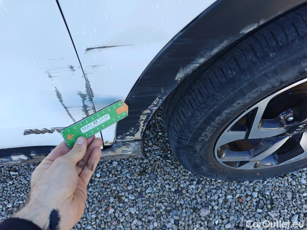  KIA  Sportage KIA  / 2018 / 5P / todoterreno 1.6 MHEV Business 100kW (136CV) 4x4 #36