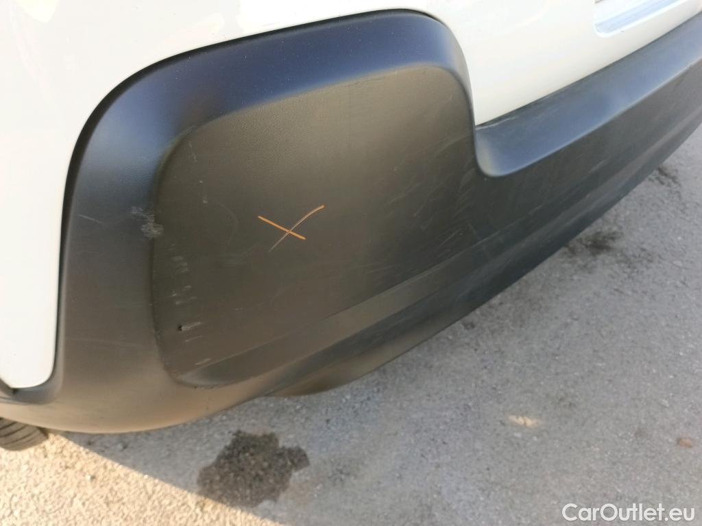  Citroen  C3 CITROEN  / 2020 / 5P / berlina con portón BlueHDi 75KW (100CV) S&S FEEL #9