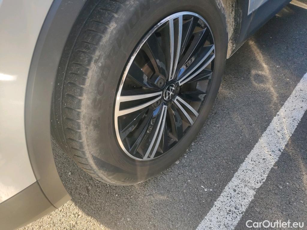  Volkswagen  Tiguan VOLKSWAGEN  / 2020 / 5P / todoterreno Life 1.4 TSI eHybrid 180kW (245CV) DSG #5