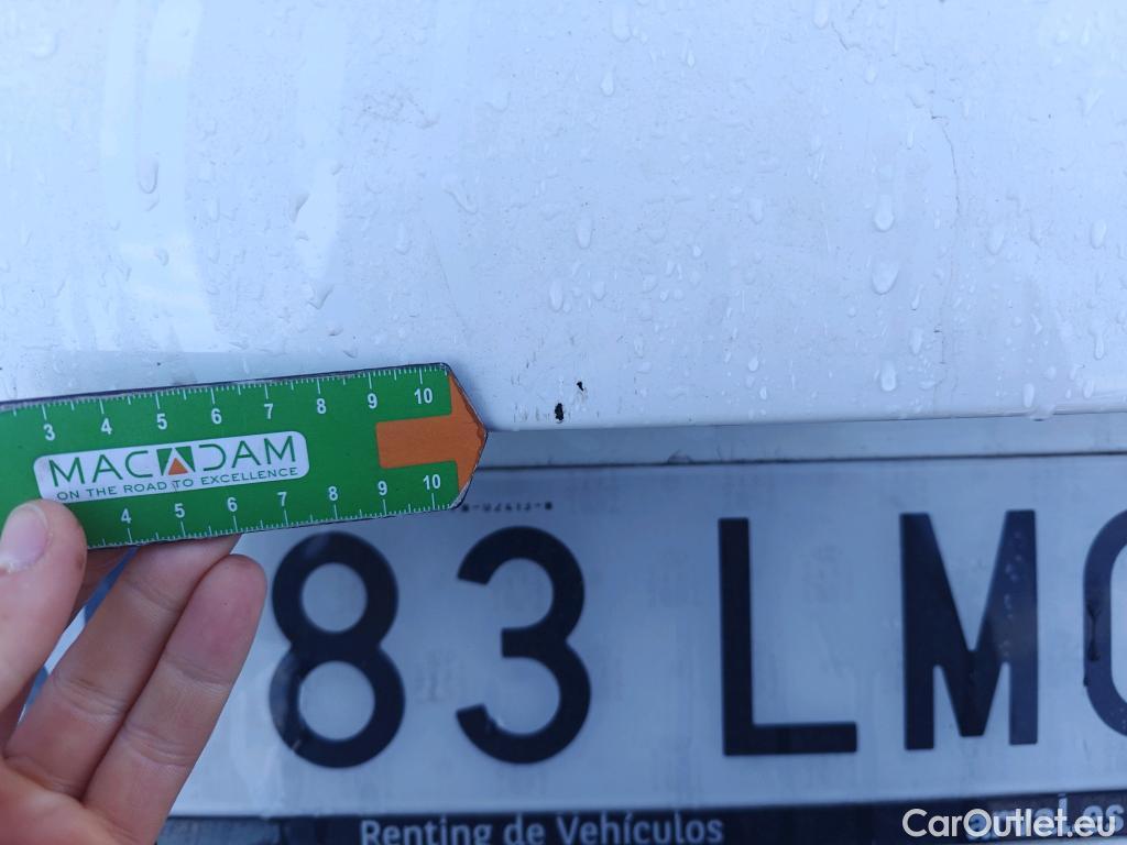  Peugeot  5008 PEUGEOT  / 2017 / 5P / todoterreno Allure 1.5L BlueHDi 96kW (130CV) S&S #20