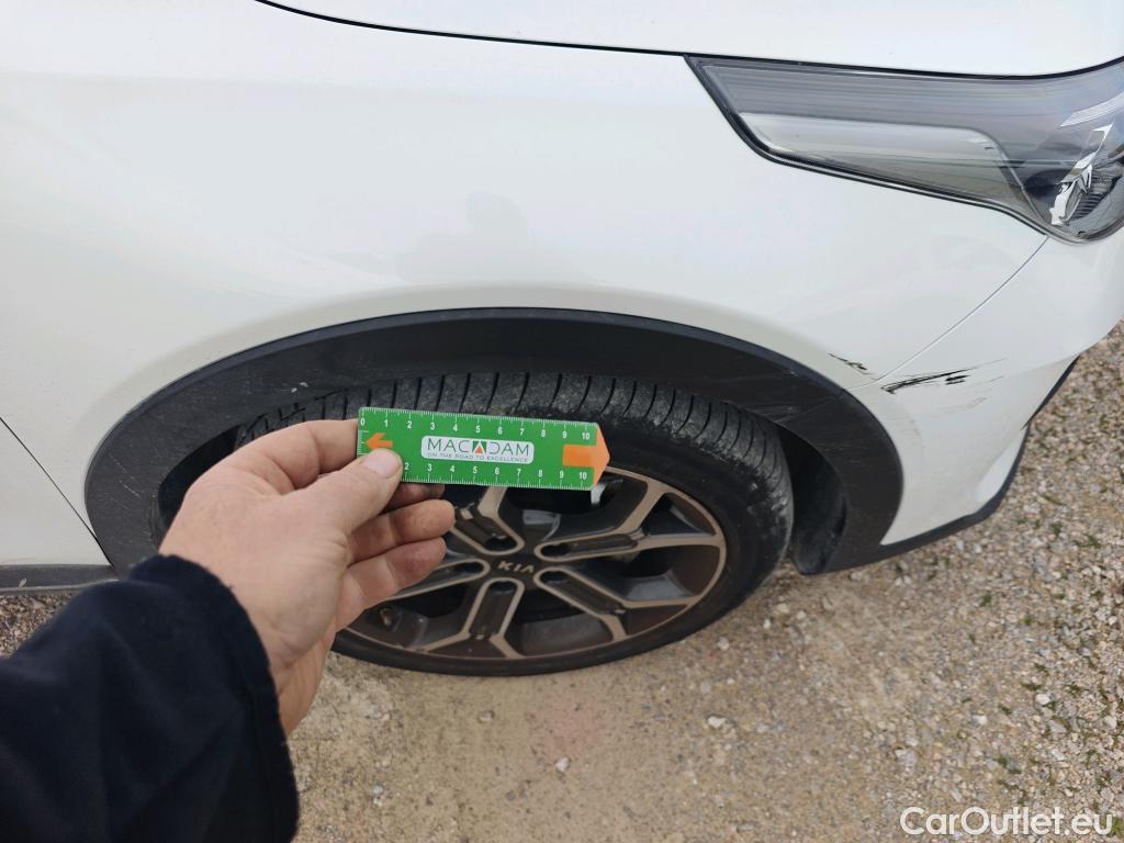  KIA  XCeed KIA  / 2019 / 5P / todoterreno 1.6 GDi PHEV 104kW (141CV) eTech #24