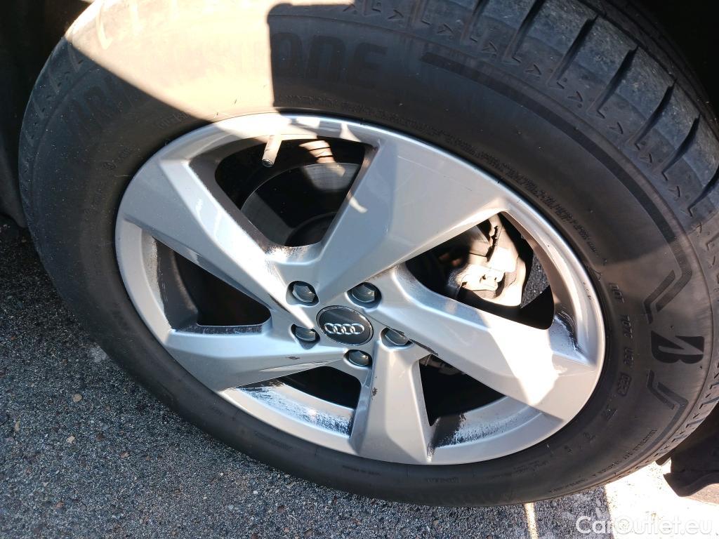  Audi  Q3 AUDI  / 2018 / 5P / todoterreno Advanced 35 TDI 110kW (150CV) S tronic #1