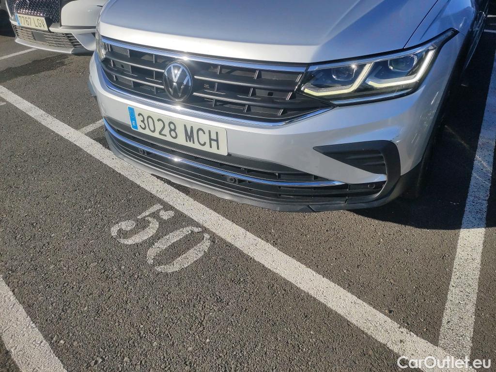  Volkswagen  Tiguan VOLKSWAGEN  / 2020 / 5P / todoterreno Life 1.4 TSI eHybrid 180kW (245CV) DSG #9