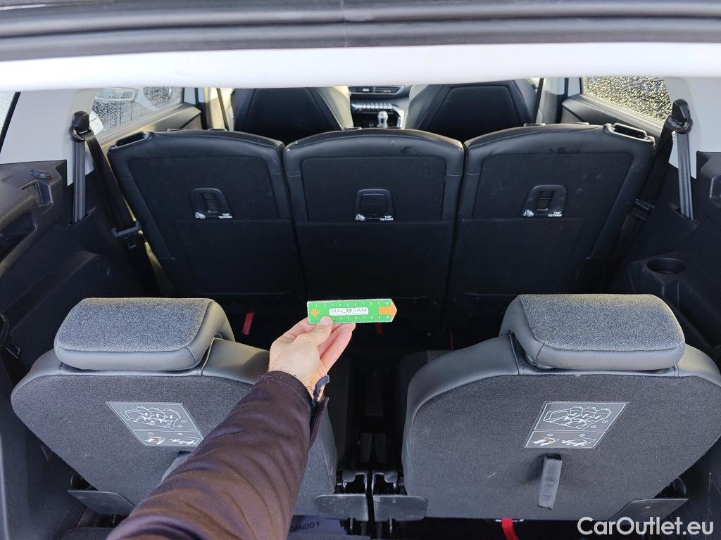  Peugeot  5008 PEUGEOT  / 2017 / 5P / todoterreno Allure 1.5L BlueHDi 96kW (130CV) S&S #8