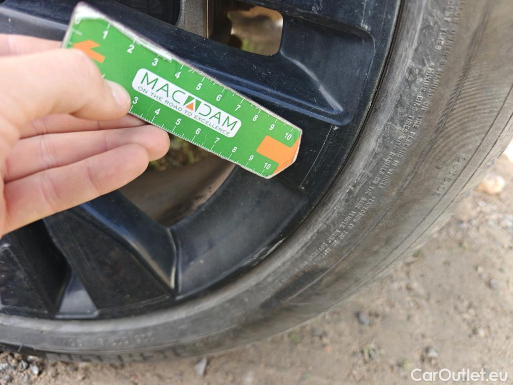  Opel   Grandland X OPEL Grandland / 2021 / 5P / todoterreno 1.5D DTH AT8 S/S GS #32