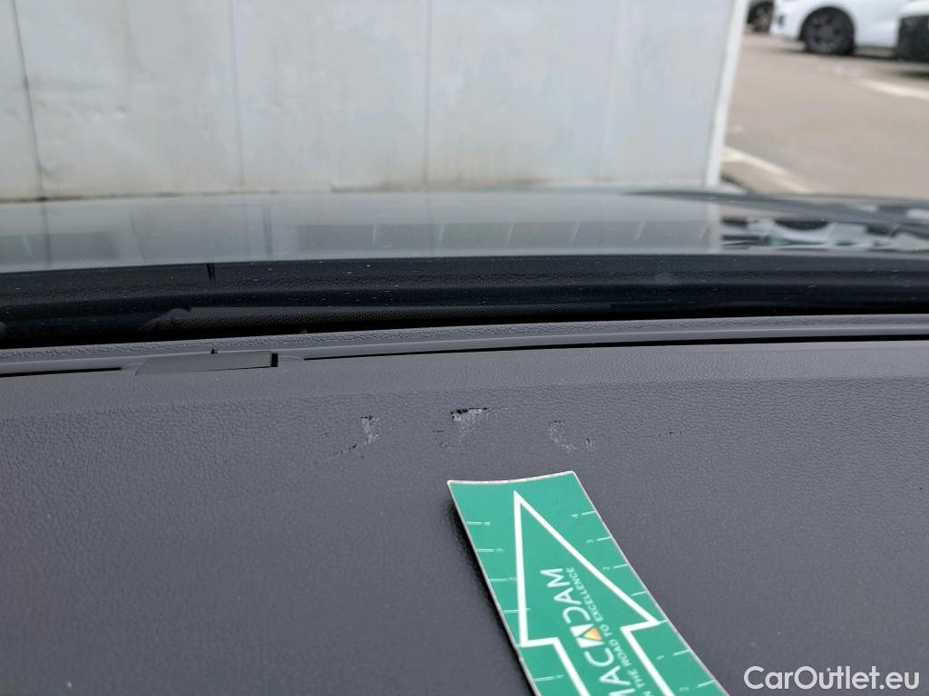  Volkswagen  T-ROC VOLKSWAGEN  / 2017 / 5P / todoterreno Advance 2.0 TDI 110kW (150CV) DSG (AC2) #10