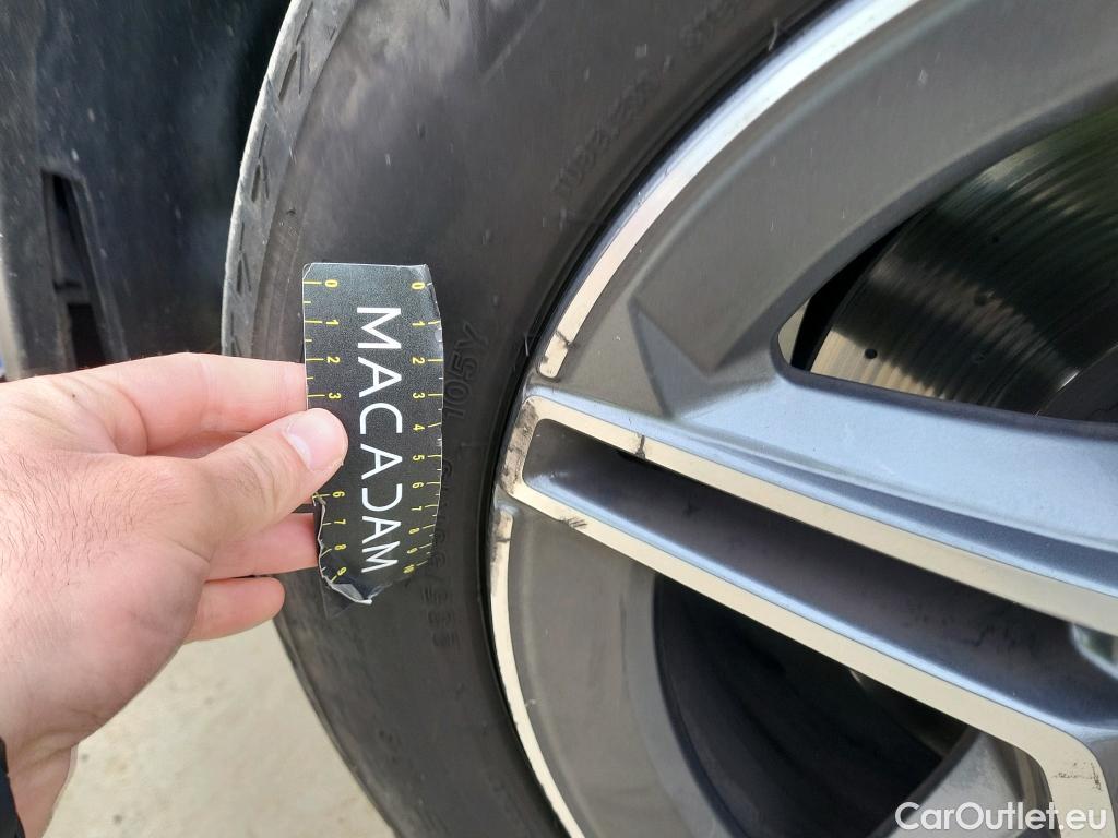  Mercedes  G-Klasee MERCEDES-BENZ Clase GLC / 2019 / 5P / todoterreno GLC 200 d 4MATIC #32