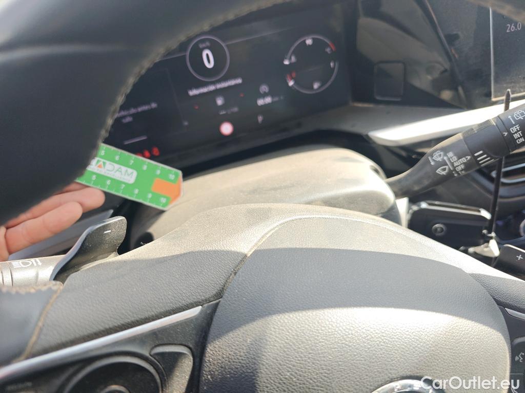  Opel   Grandland X OPEL Grandland / 2021 / 5P / todoterreno 1.5D DTH AT8 S/S GS #18