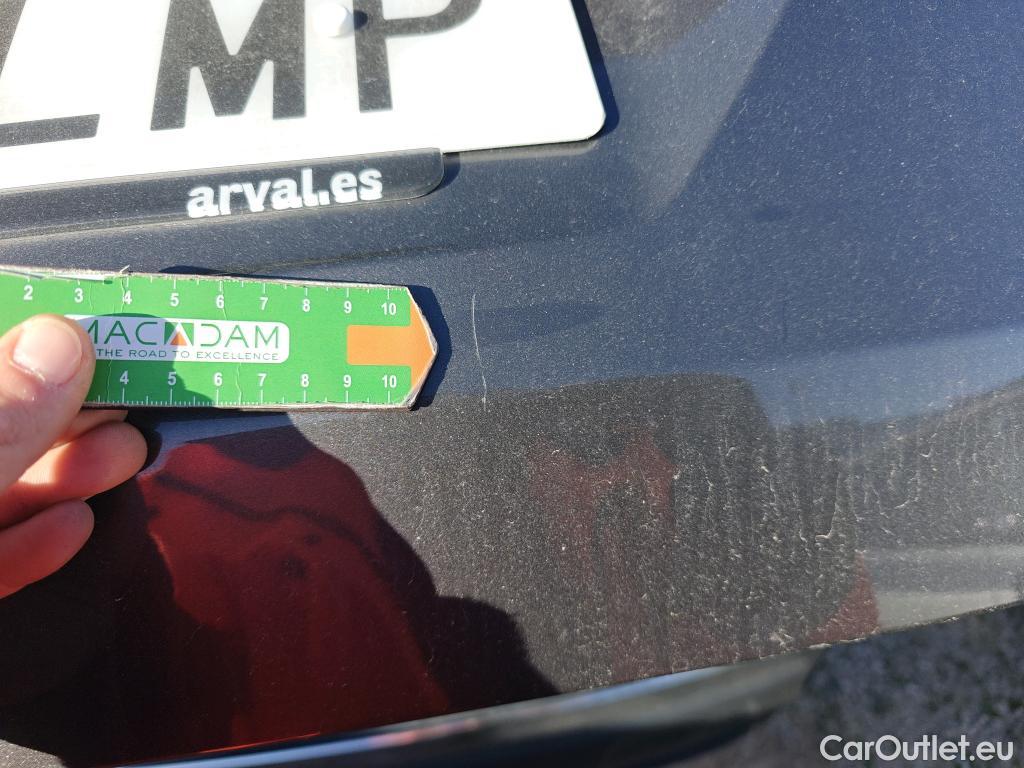  Peugeot  3008 PEUGEOT  Hybrid / 2020 / 5P / todoterreno 225 e-EAT8 Allure #71