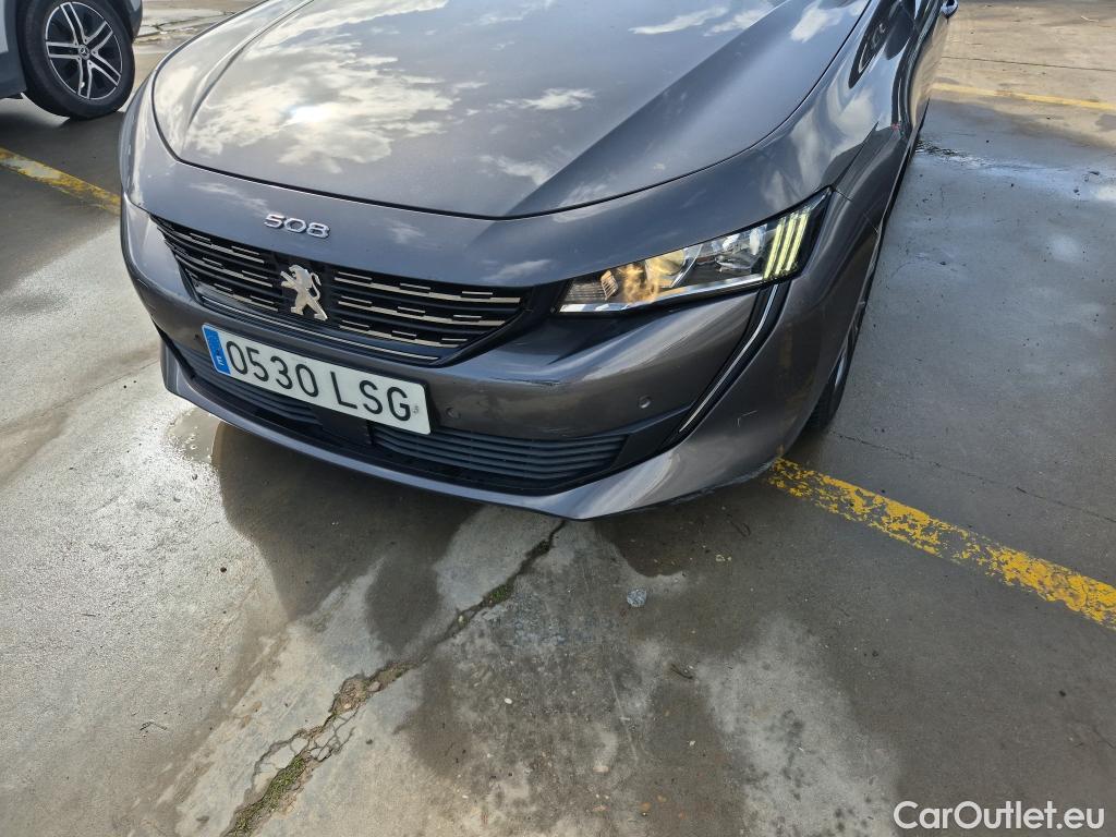  Peugeot  508 PEUGEOT  / 2018 / 5P / berlina con portón 5P Business Line BlueHDi 130 EAT8 (AC) #21