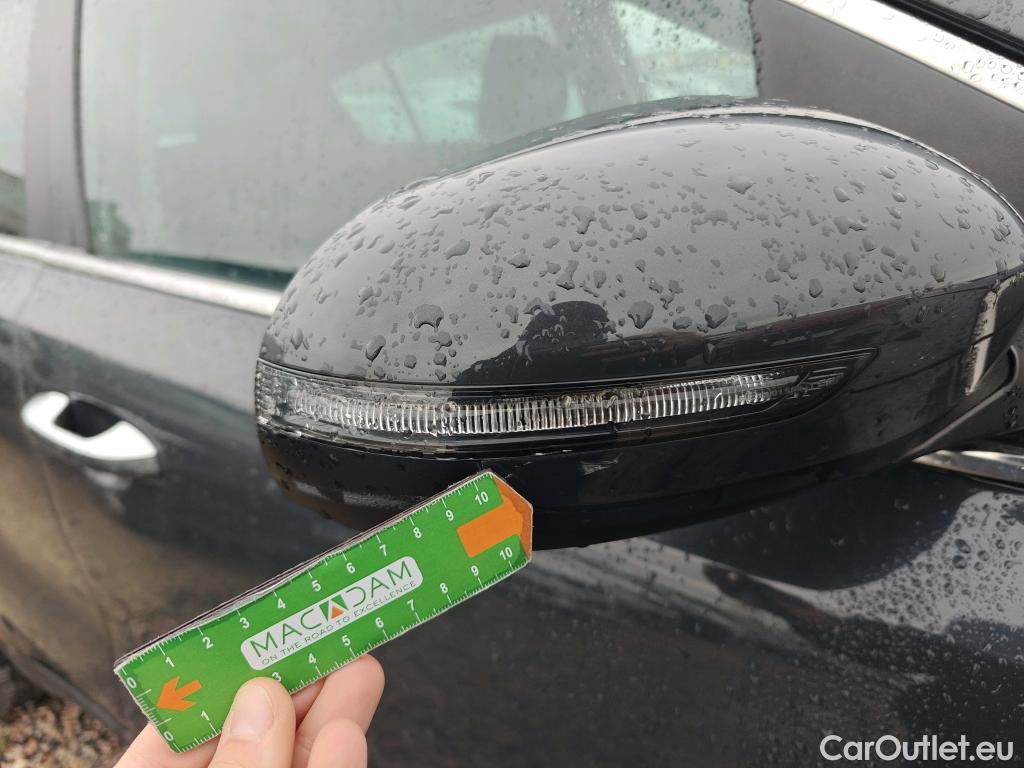  KIA  Sportage KIA  1.6MHEV Drive 100kW(136CV) 4x2(Crist Tintados) #87