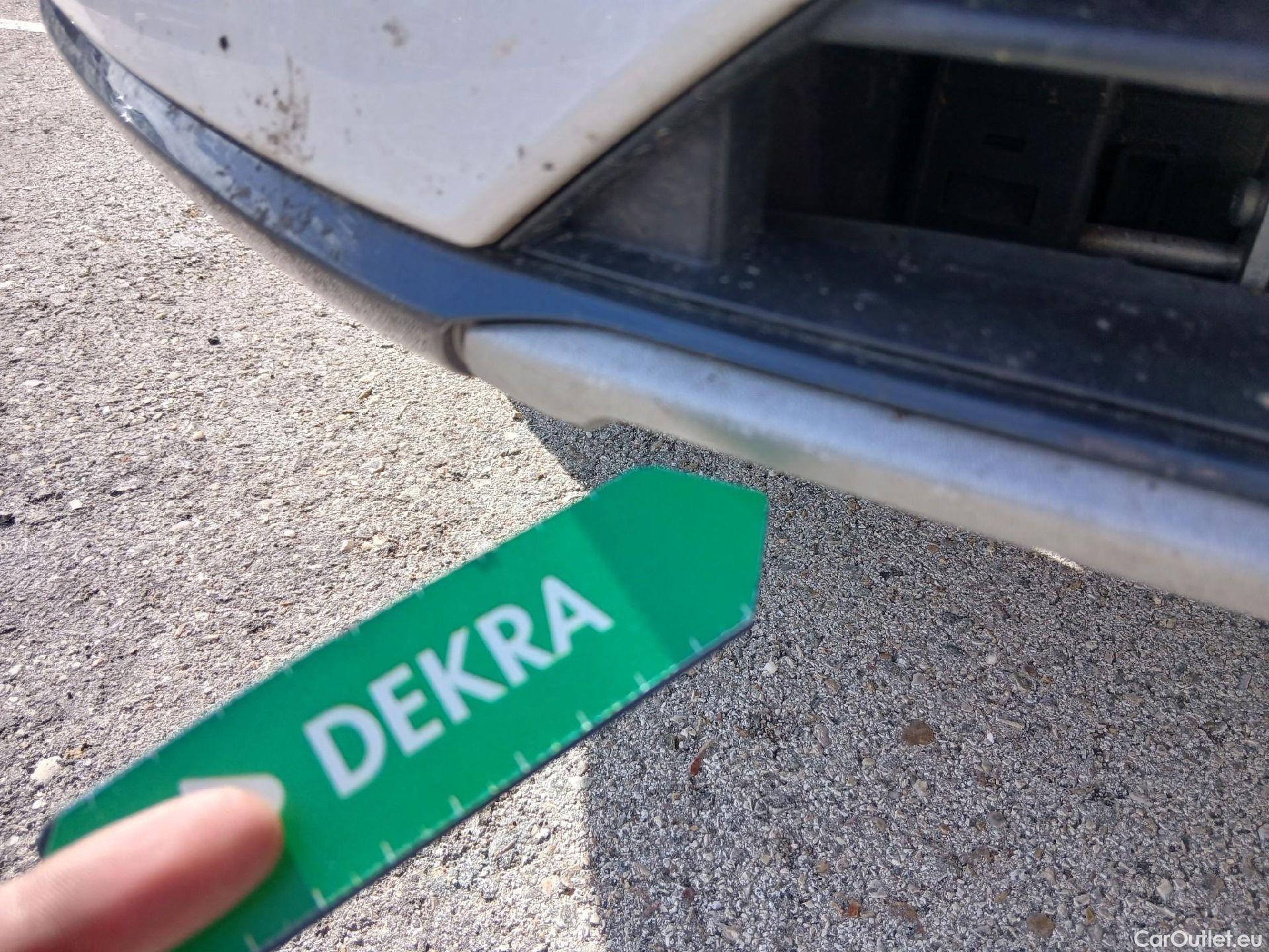  Audi  Q2 AUDI  / 2020 / 5P / todoterreno Advanced 35 TFSI 110kW (150CV) S tronic (AC) #9