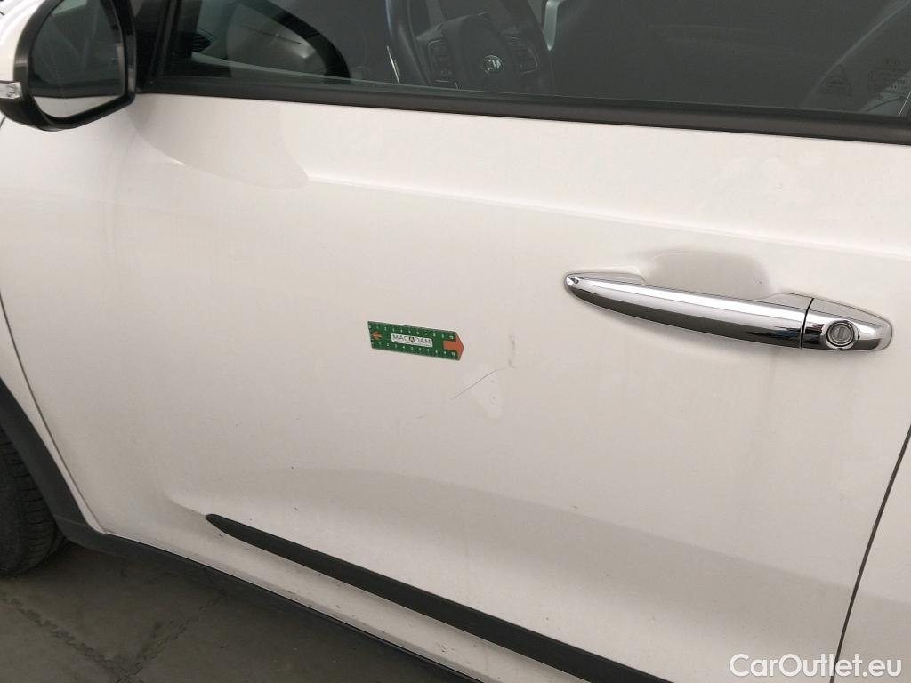  KIA  Niro KIA  / 2019 / 5P / crossover 1.6 GDi HEV 104kW (141CV) Drive #5