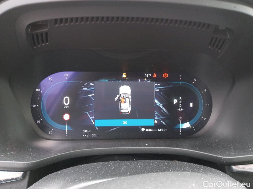  Volvo  XC60 VOLVO  / 2017 / 5P / todoterreno 2.0 B4 D Momentum Pro Auto #12