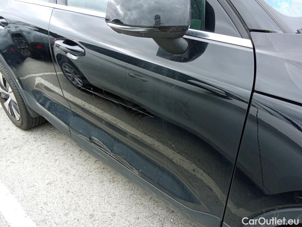  Volvo  XC 40 VOLVO XC40 / 2017 / 5P / todoterreno 1.5 T5 Twin Recharge Inscription Ex Auto #1