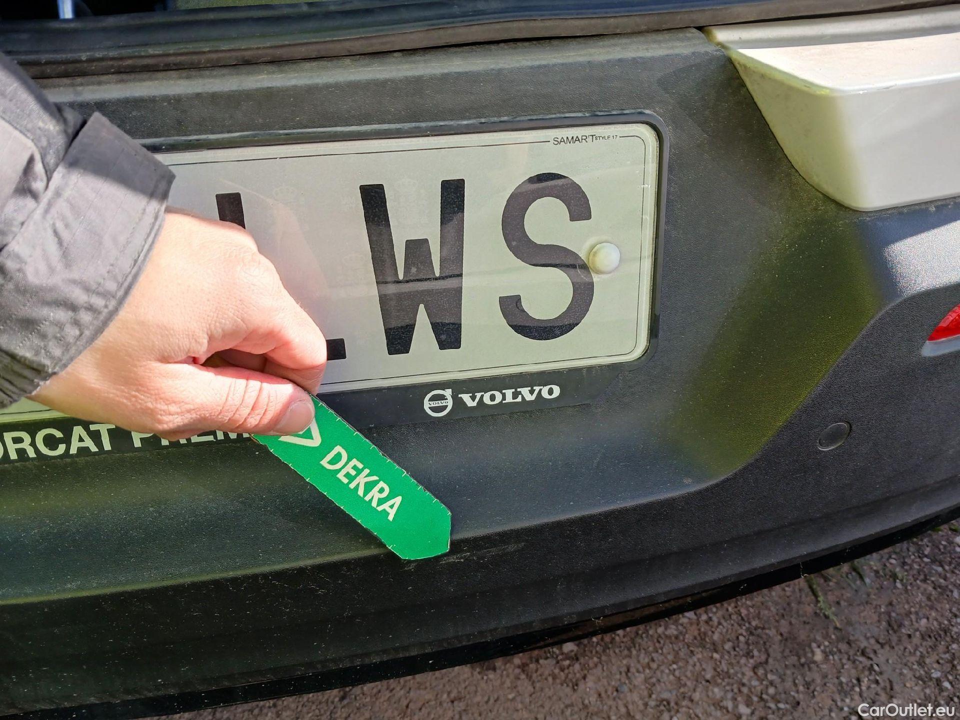  Volvo  XC 40 VOLVO XC40 / 2017 / 5P / todoterreno 1.5 T4 Twin Recharge R-Design Auto #13