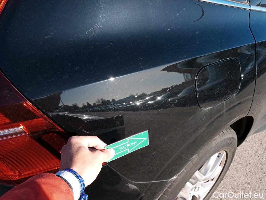  Volvo  XC60 VOLVO  / 2017 / 5P / todoterreno 2.0 D4 Momentum Auto #14