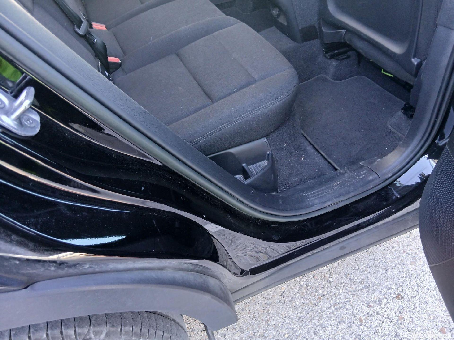  Volvo  XC 40 VOLVO XC40 / 2021 / 5P / todoterreno 1.5 T2 Essential #42