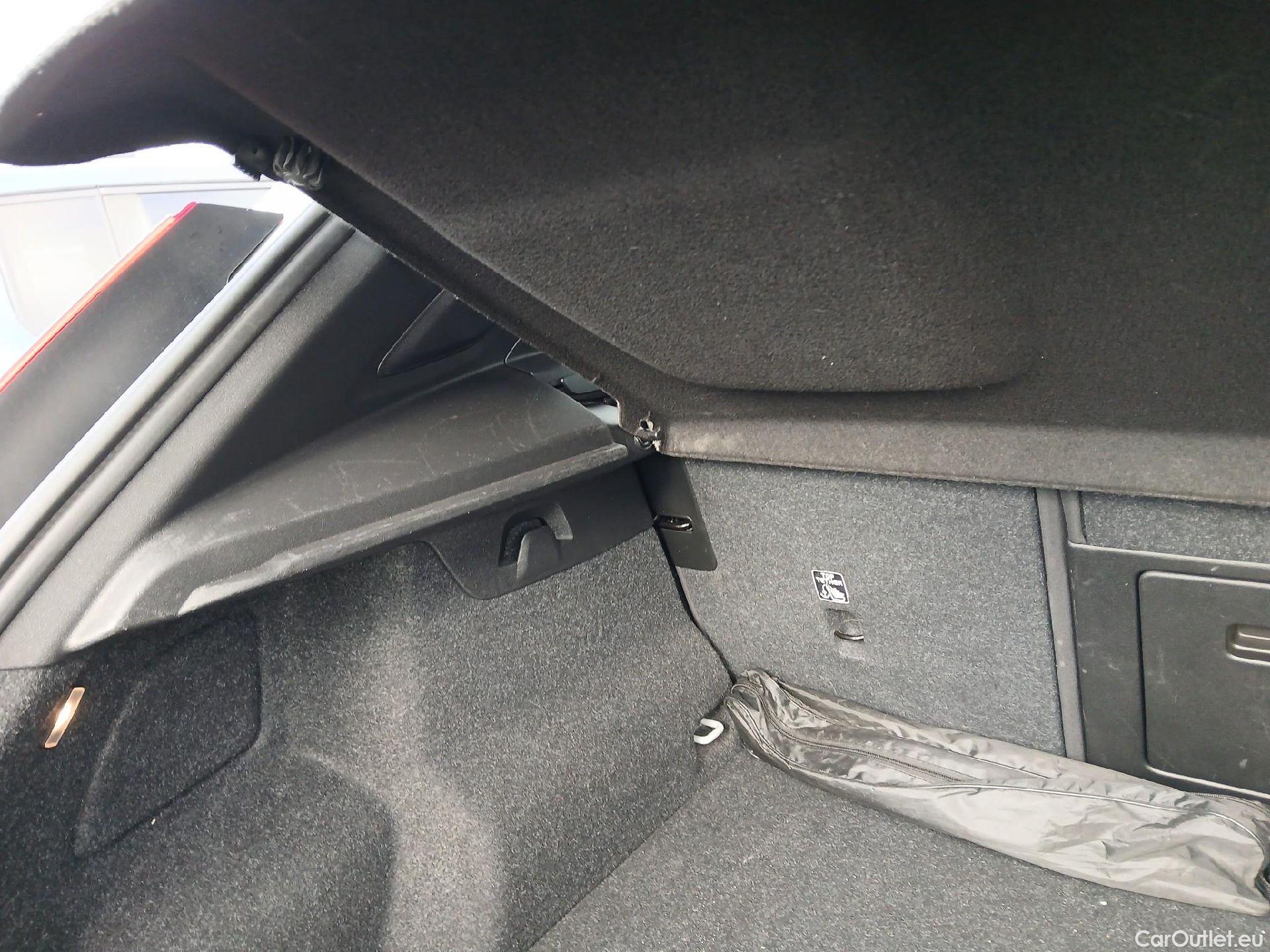  Volvo  XC 40 VOLVO XC40 / 2017 / 5P / todoterreno 1.5 T5 Twin Recharge Inscription Auto #5