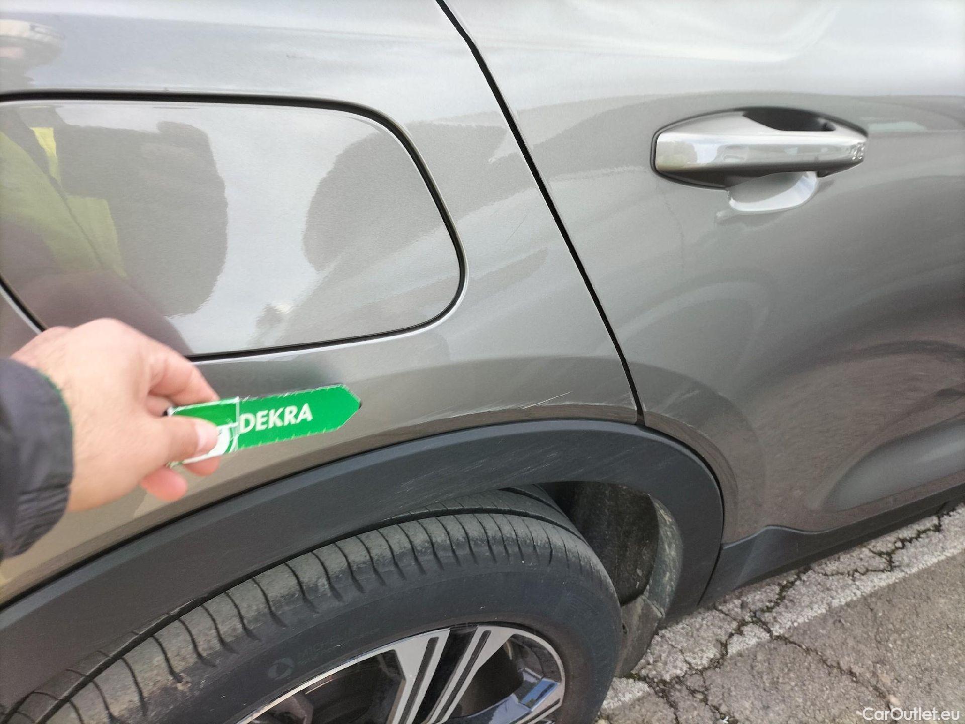  Volvo  XC 40 VOLVO XC40 / 2017 / 5P / todoterreno 1.5 T5 Twin Recharge Inscription Auto #33