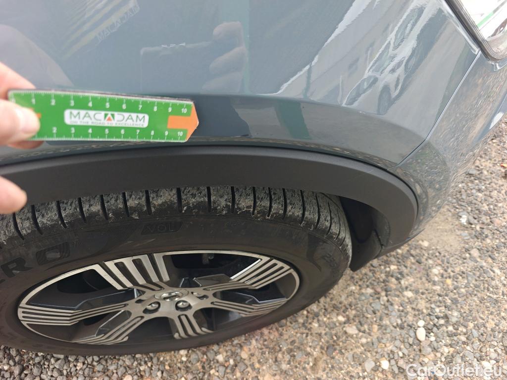  Volvo  XC 40 VOLVO XC40 / 2017 / 5P / todoterreno 2.0 B3 G Inscription Auto #16