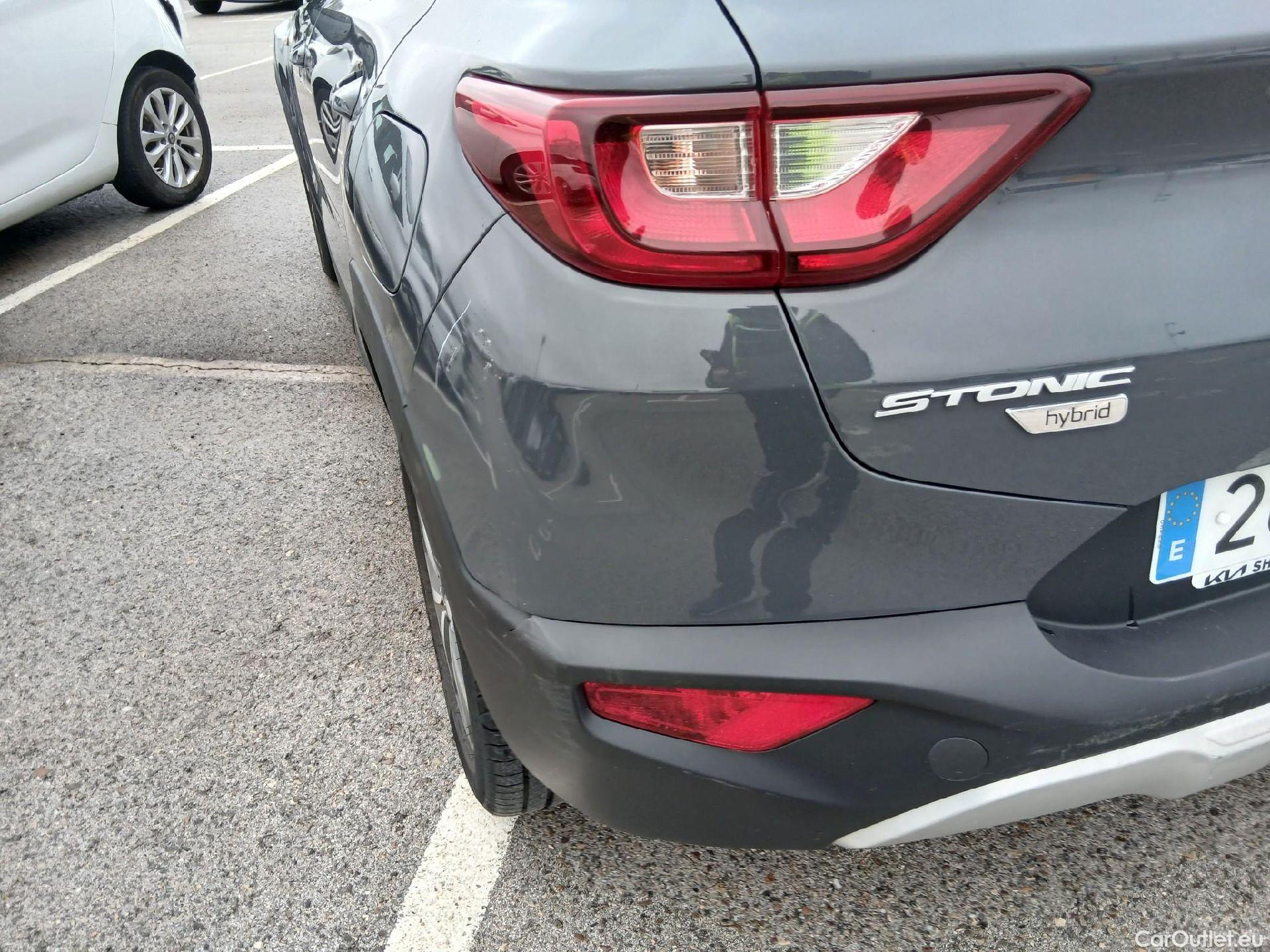  KIA  STONIC KIA  / 2017 / 5P / todoterreno 1.0 T-GDi 74kW (100CV) MHEV iMT Concept #31